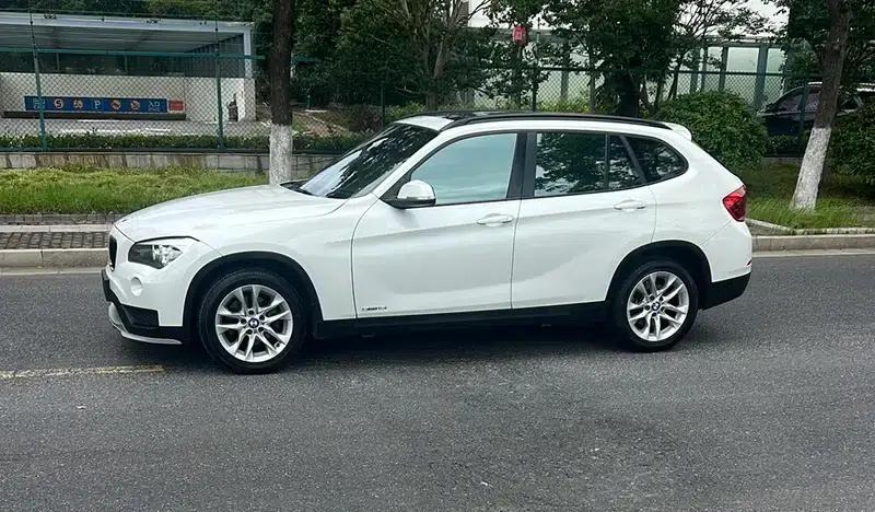 BMW X1 2015 sDrive18i Fashion Upgrade Edition — миниатюра 3