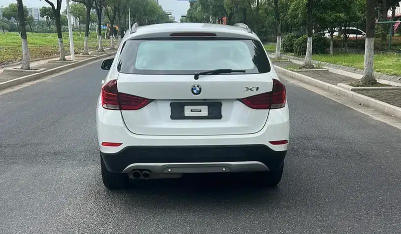 BMW X1 2015 sDrive18i Fashion Upgrade Edition — миниатюра 4