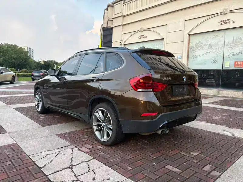 BMW X1 2014 sDrive18i Sport Design Package — миниатюра 4