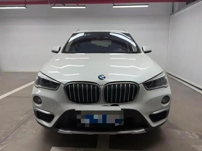 BMW X1 2019 xDrive20Li Premium — миниатюра 3