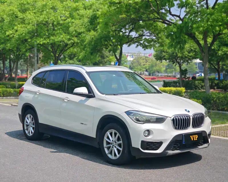 BMW X1 2016 sDrive18Li Fashion Edition — миниатюра 3