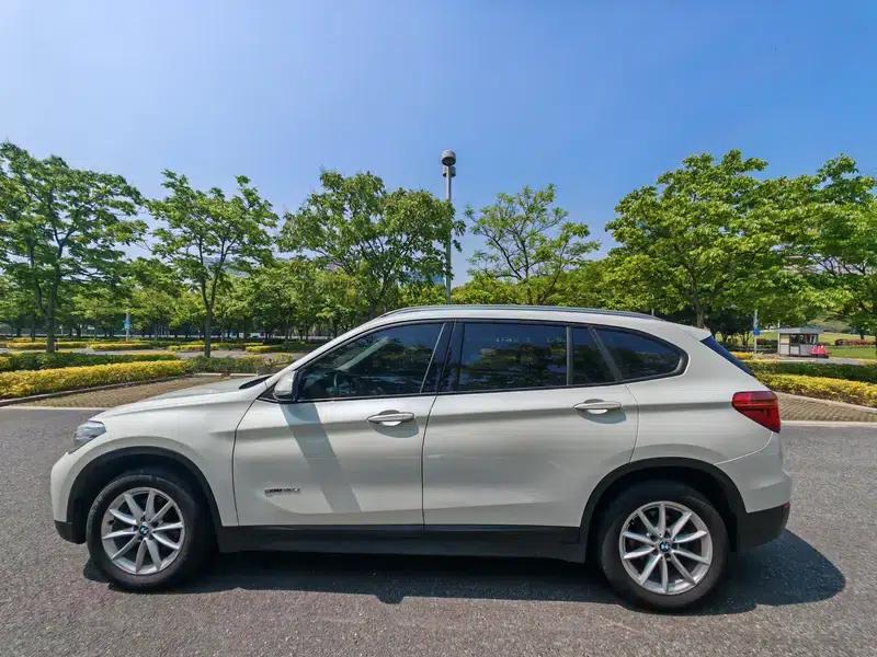 BMW X1 2016 sDrive18Li Fashion Edition — миниатюра 4