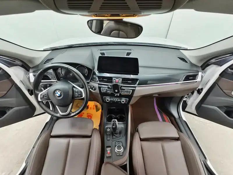 BMW X1 2022 sDrive20Li Fashion Edition — миниатюра 12