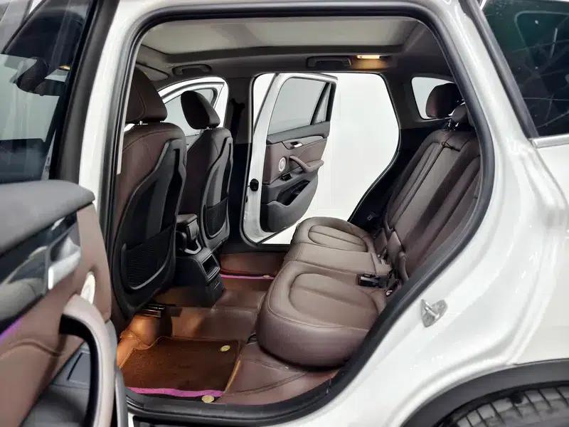 BMW X1 2022 sDrive20Li Fashion Edition — миниатюра 15