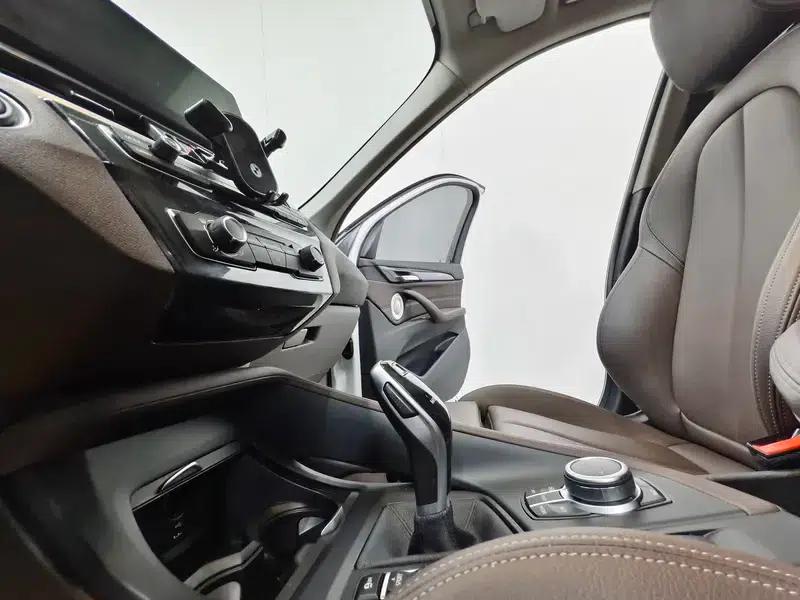 BMW X1 2022 sDrive20Li Fashion Edition — миниатюра 10