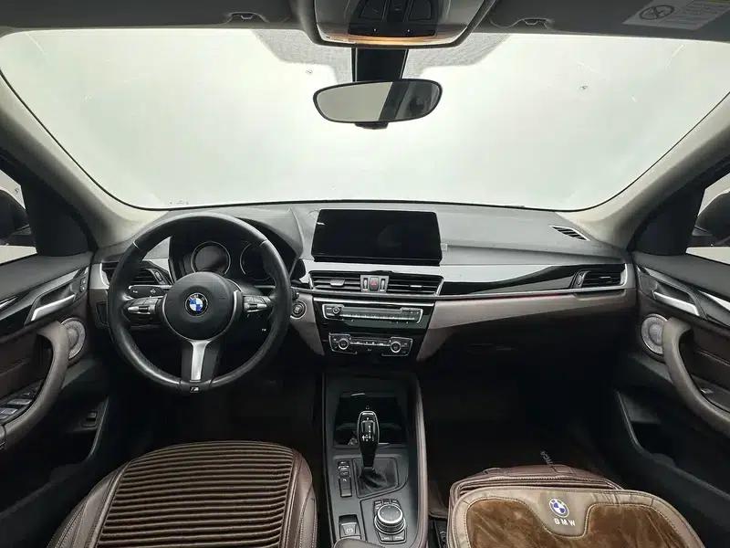 BMW X1 2022 sDrive25Li Leading Edition — миниатюра 14