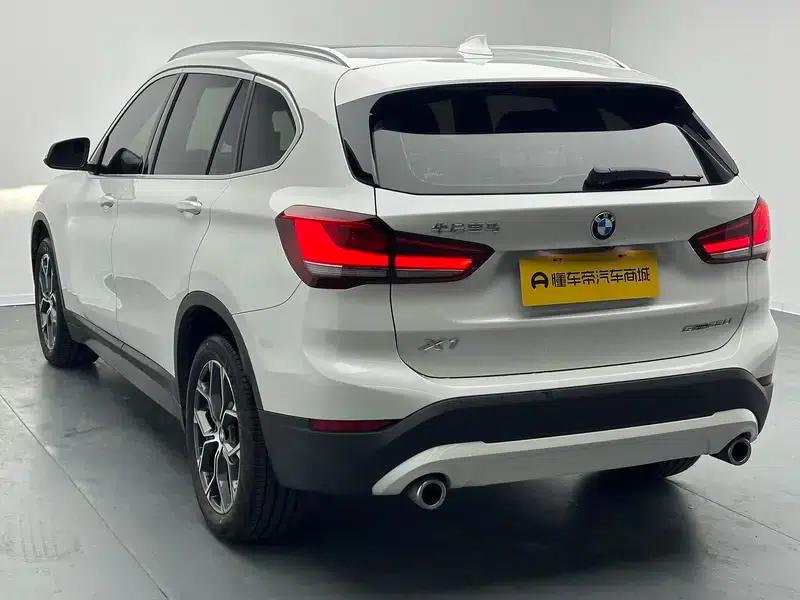 BMW X1 2022 sDrive25Li Leading Edition — миниатюра 5