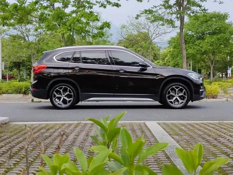 BMW X1 2018 sDrive18Li Premium — миниатюра 7