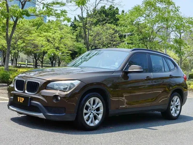 BMW X1 2013 sDrive18i Fashion Edition — миниатюра 1