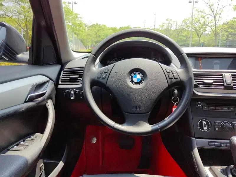 BMW X1 2013 sDrive18i Fashion Edition — миниатюра 17