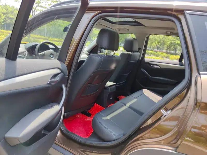 BMW X1 2013 sDrive18i Fashion Edition — миниатюра 20