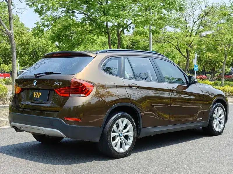 BMW X1 2013 sDrive18i Fashion Edition — миниатюра 6