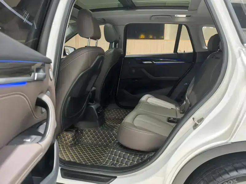 BMW X1 2022 xDrive25Li Premium — миниатюра 12