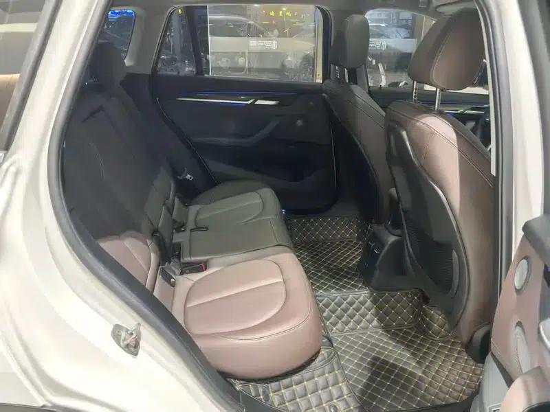 BMW X1 2022 xDrive25Li Premium — миниатюра 13