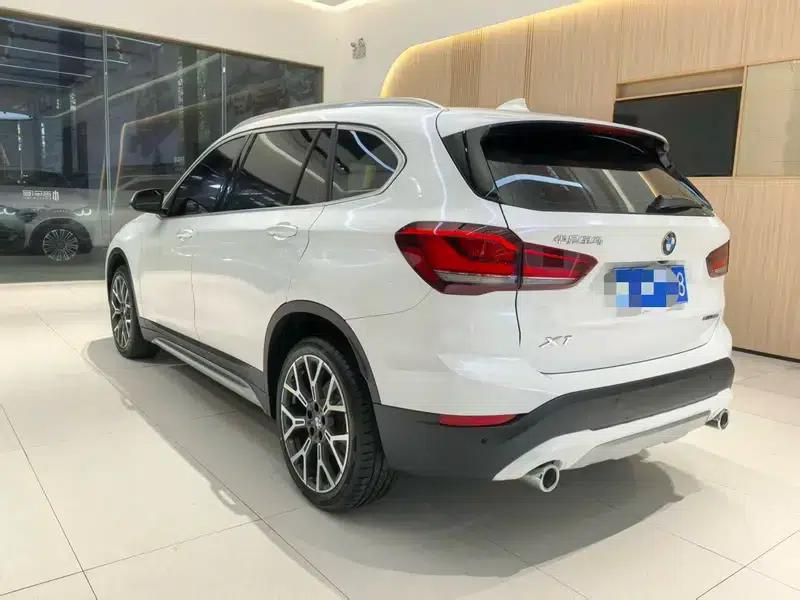 BMW X1 2022 xDrive25Li Premium — миниатюра 5