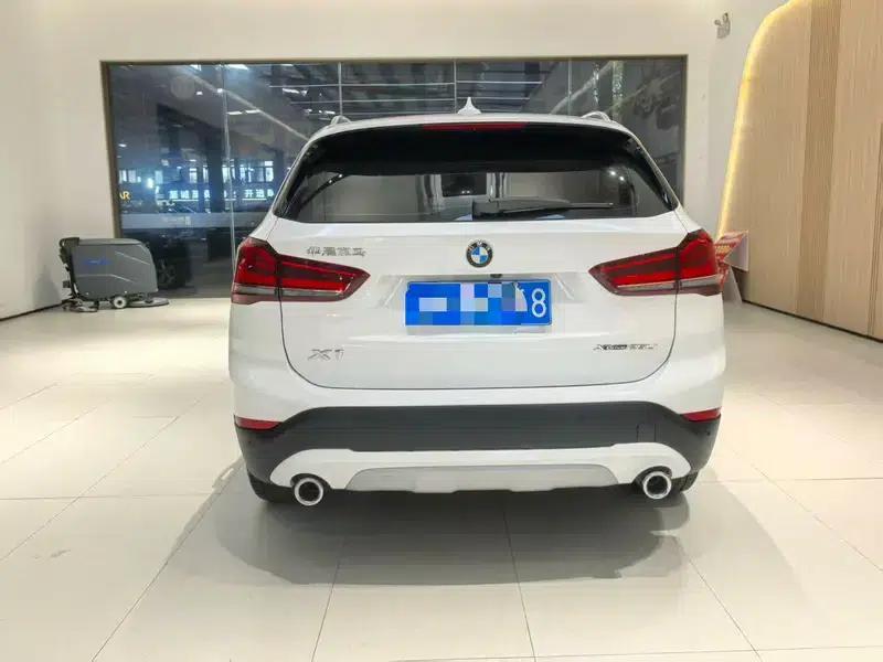 BMW X1 2022 xDrive25Li Premium — миниатюра 6