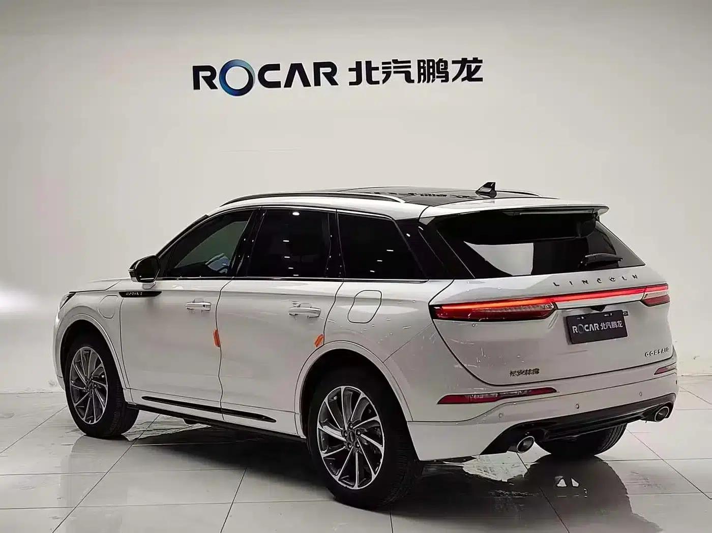 Adventurer New Energy 2021 PHEV 4WD e-Enjoy Edition — миниатюра 4