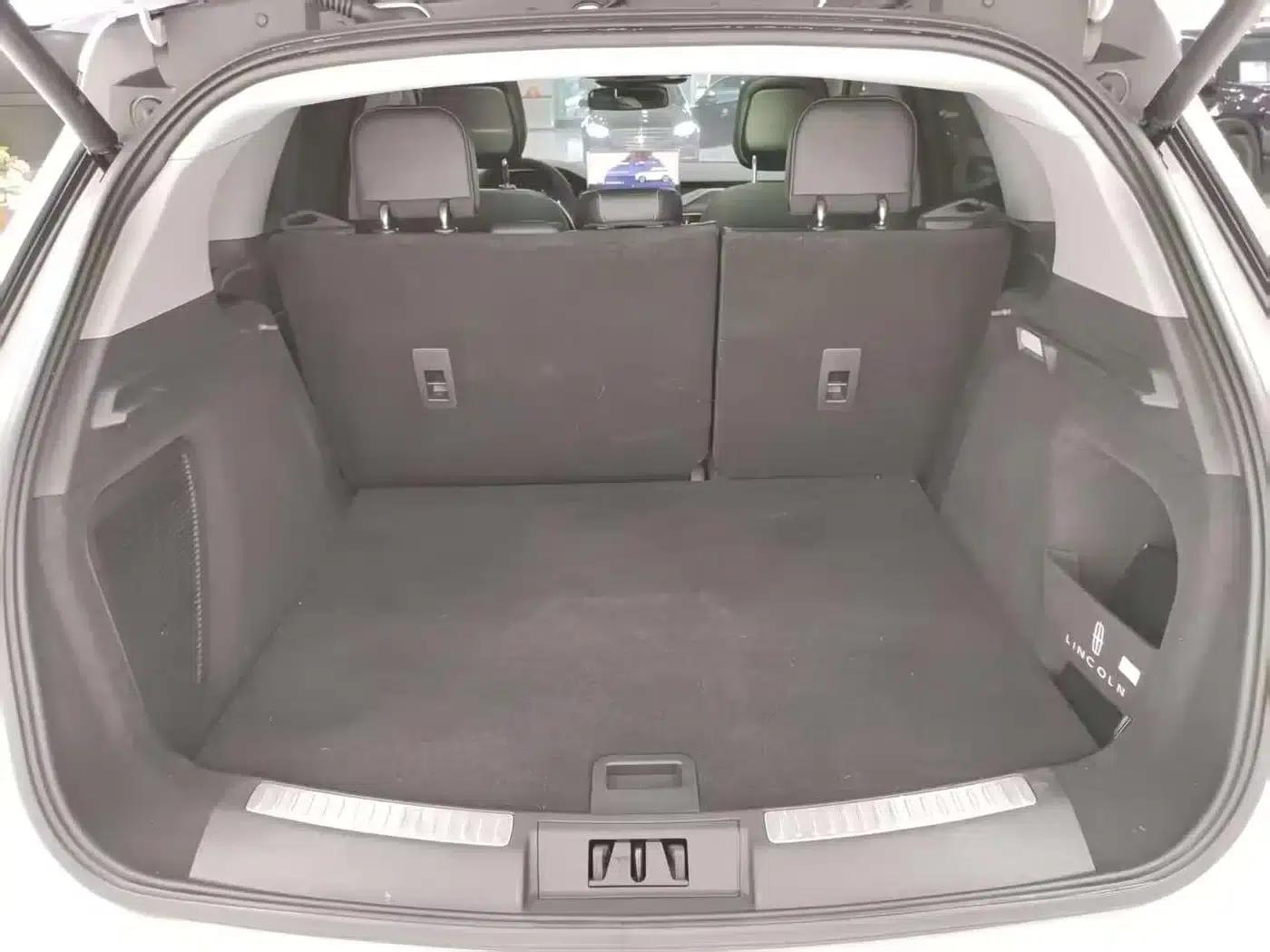 Adventurer New Energy 2021 PHEV 4WD e-Enjoy Edition — миниатюра 7