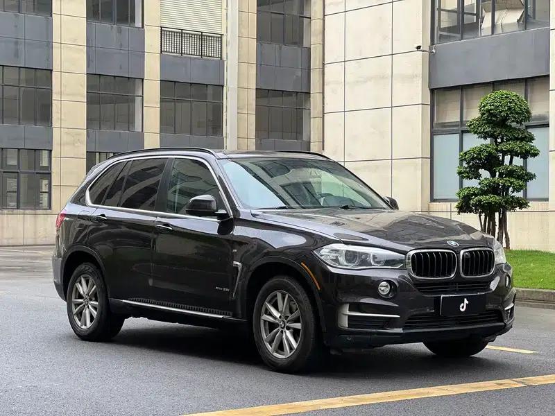 BMW X5 (Imported) 2014 Model 3.0T Parallel Import — миниатюра 3