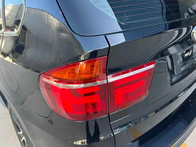 BMW X5 (Imported) 2013 xDrive35i Leading Edition — миниатюра 11