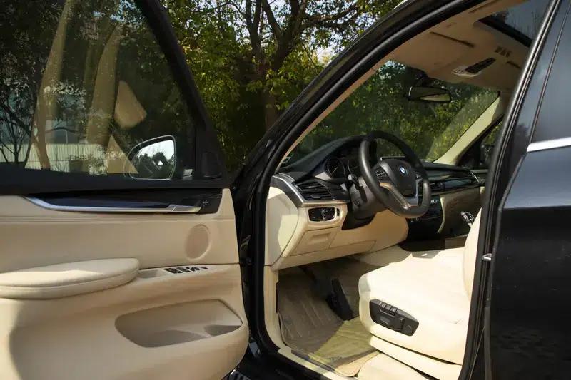 BMW X5 (Imported) 2014 xDrive35i Leading Edition — миниатюра 10