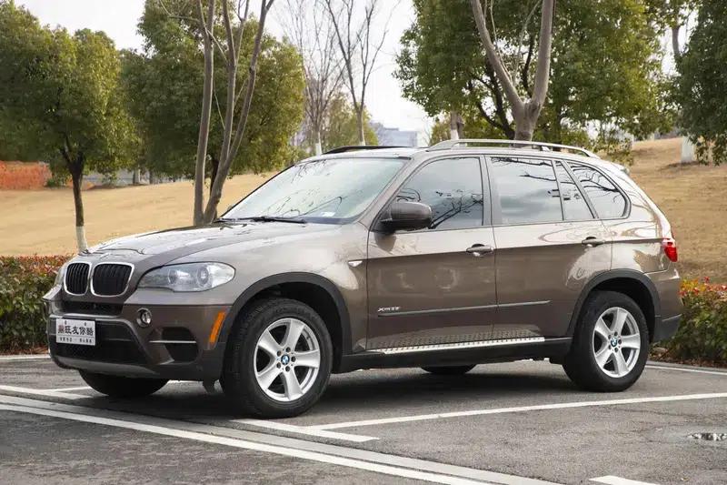 BMW X5 (Imported) 2012 Model 3.0T Automatic 4WD 5-Seater Parallel Import — миниатюра 1