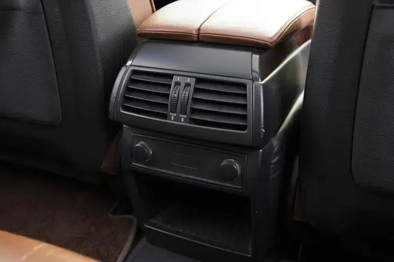 BMW X5 (Imported) 2012 Model 3.0T Automatic 4WD 5-Seater Parallel Import — миниатюра 11