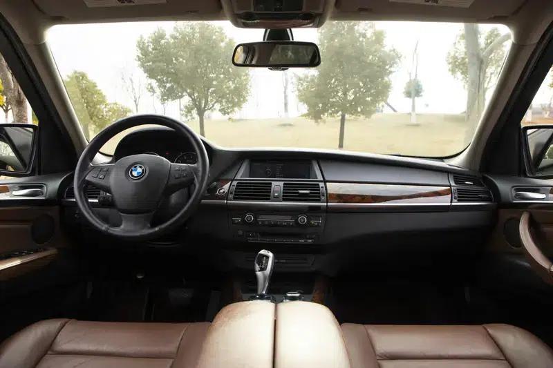 BMW X5 (Imported) 2012 Model 3.0T Automatic 4WD 5-Seater Parallel Import — миниатюра 17