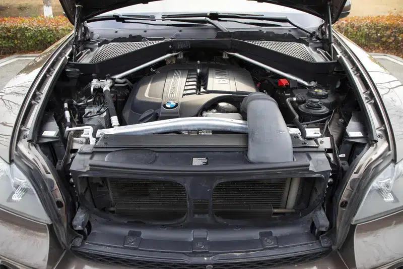 BMW X5 (Imported) 2012 Model 3.0T Automatic 4WD 5-Seater Parallel Import — миниатюра 8