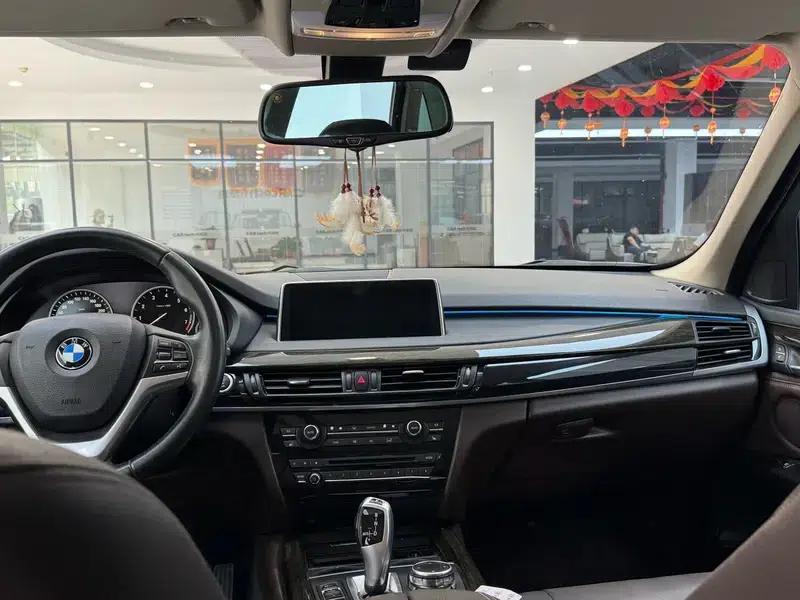 2015 BMW X5 3.0T Automatic AWD 5-seater Factory Custom Edition — миниатюра 16
