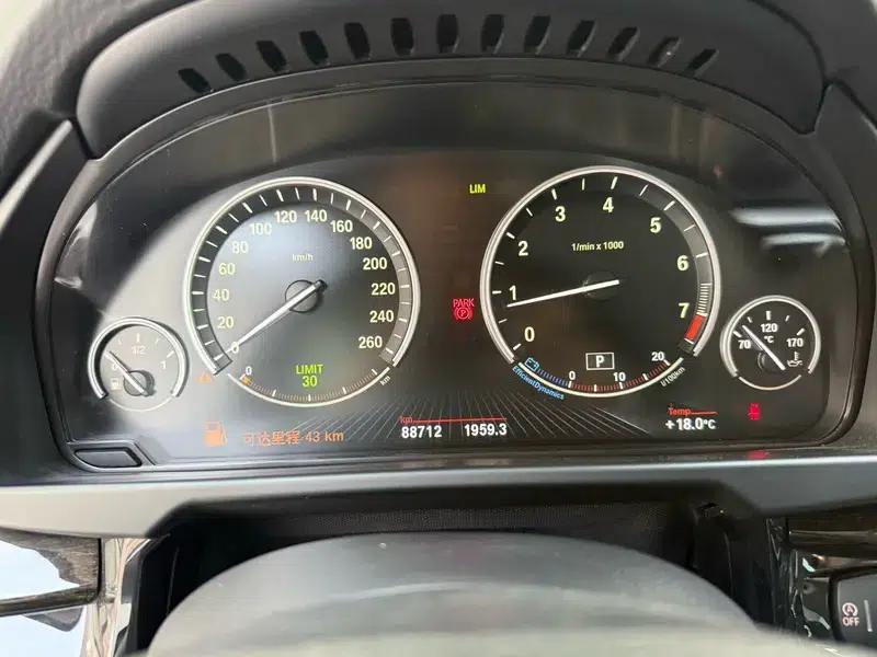 2015 BMW X5 3.0T Automatic AWD 5-seater Factory Custom Edition — миниатюра 18