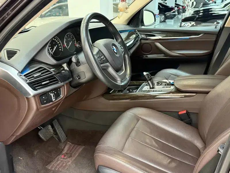 2015 BMW X5 3.0T Automatic AWD 5-seater Factory Custom Edition — миниатюра 21