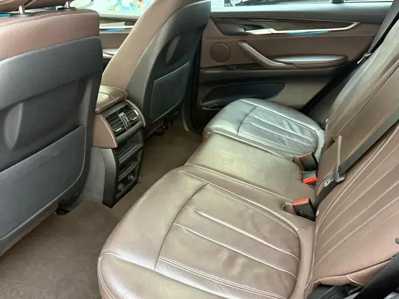 2015 BMW X5 3.0T Automatic AWD 5-seater Factory Custom Edition — миниатюра 22