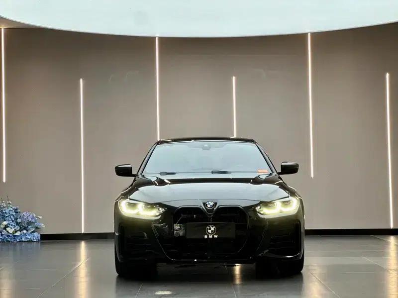 2022 BMW 4 Series 430i Gran Coupe M Sport Shadow Edition — миниатюра 2