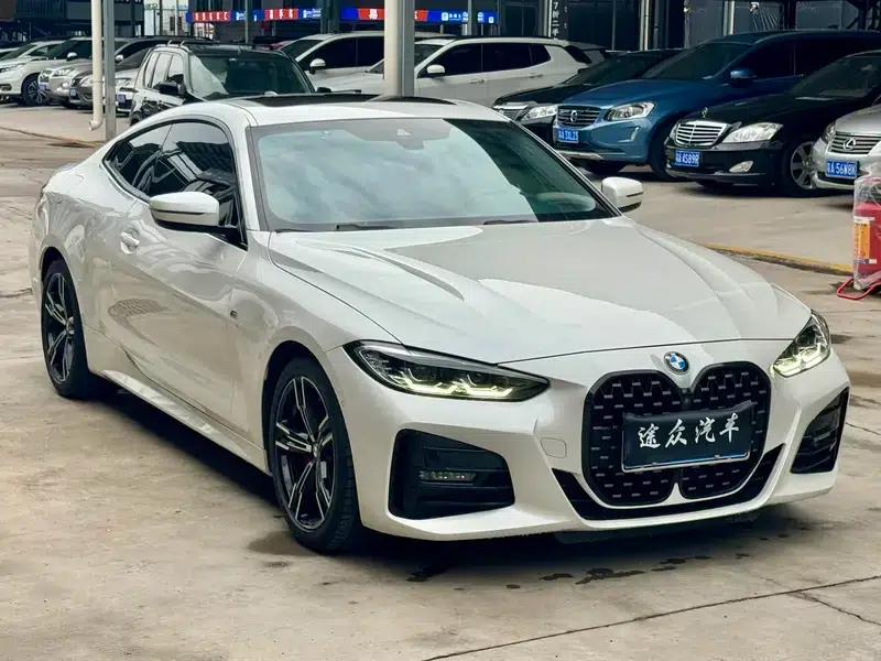 2022 BMW 4 Series 425i Convertible M Sport Shadow Edition — миниатюра 3