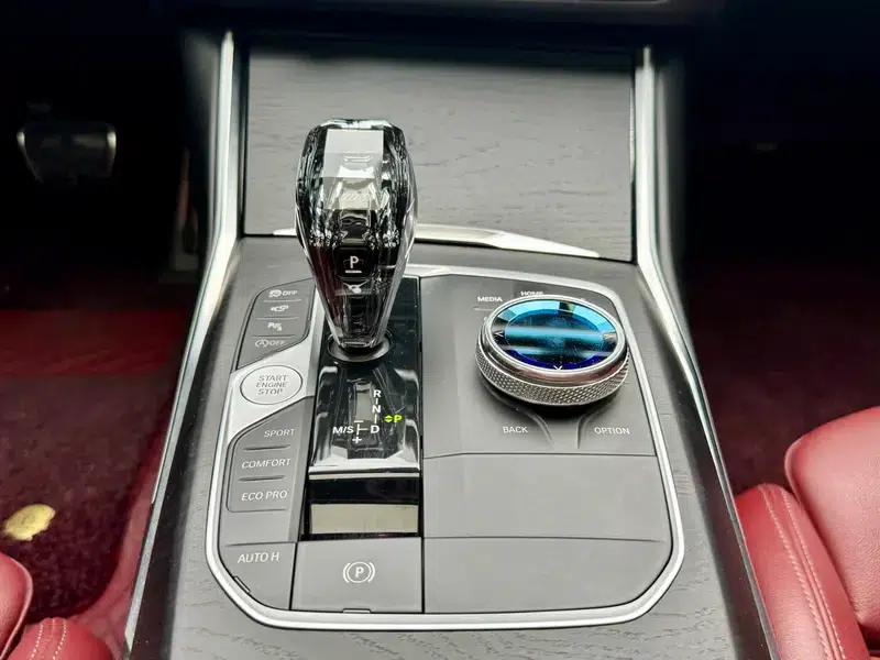 2022 BMW 4 Series 425i Convertible M Sport Shadow Edition — миниатюра 23