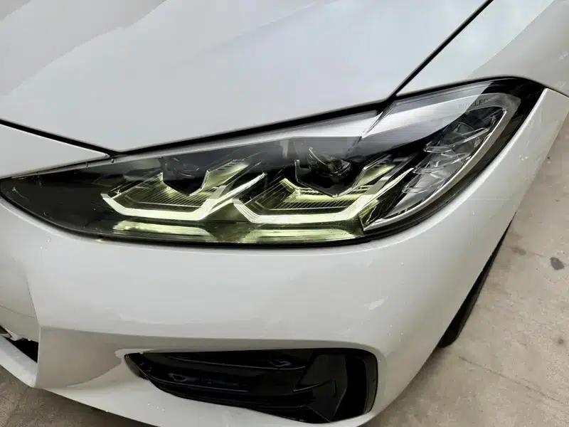 2022 BMW 4 Series 425i Convertible M Sport Shadow Edition — миниатюра 8