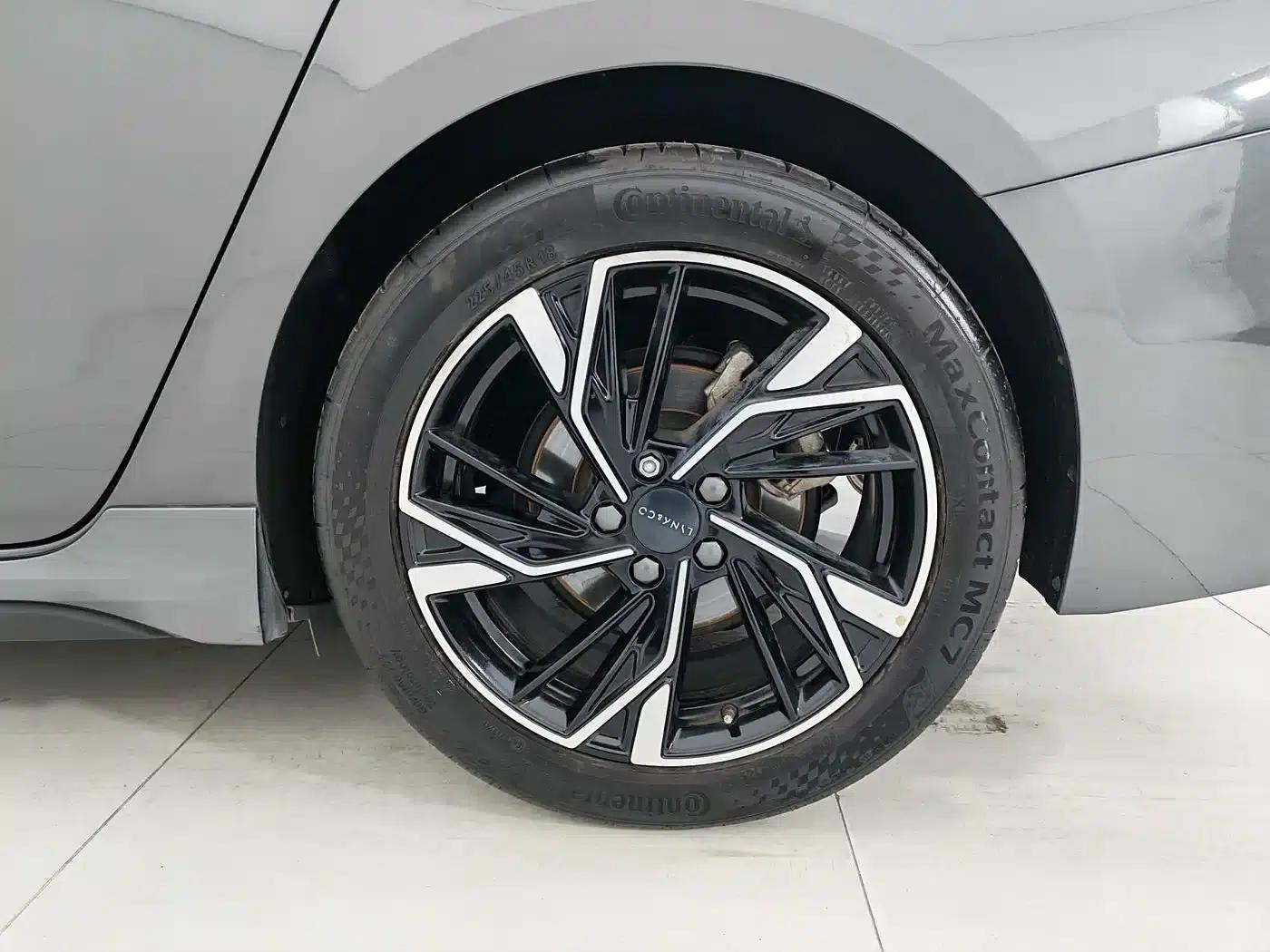 Lynk & Co 03 2023 2.0TD DCT Halo — миниатюра 9