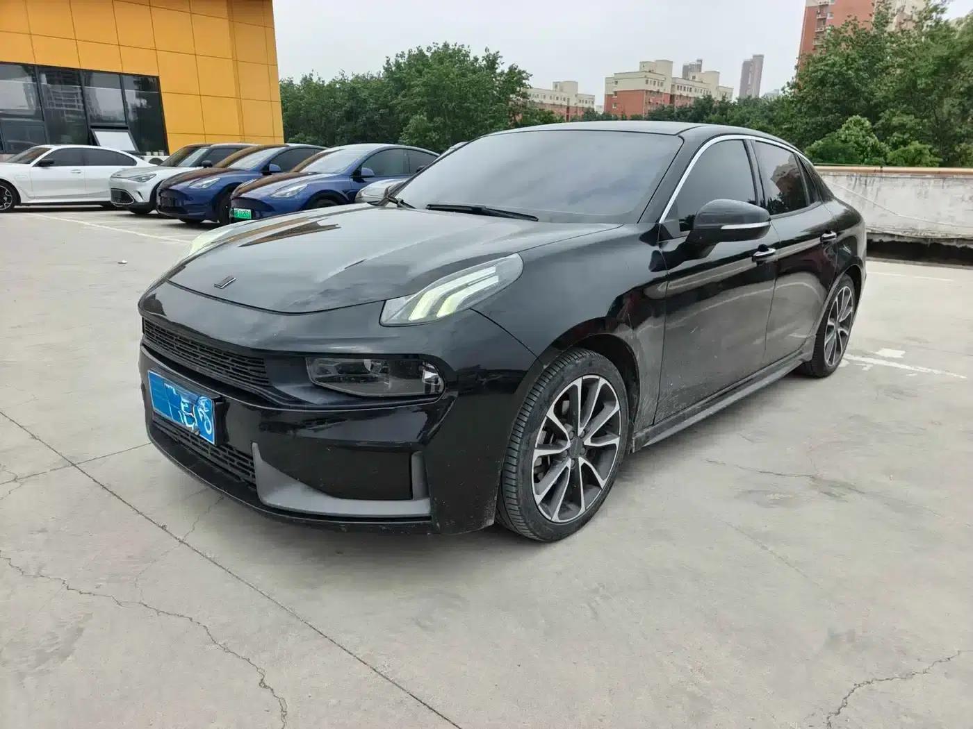 Lynk & Co 03 2019 1.5TD DCT Sport Edition (China VI Emission Standard) — миниатюра 1