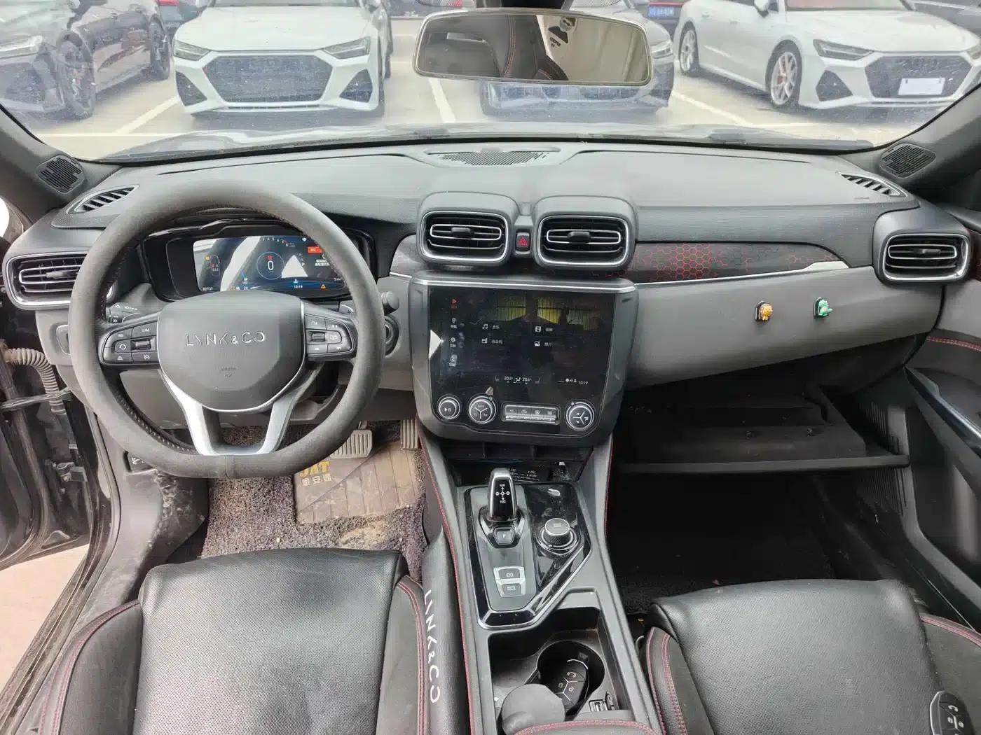 Lynk & Co 03 2019 1.5TD DCT Sport Edition (China VI Emission Standard) — миниатюра 5