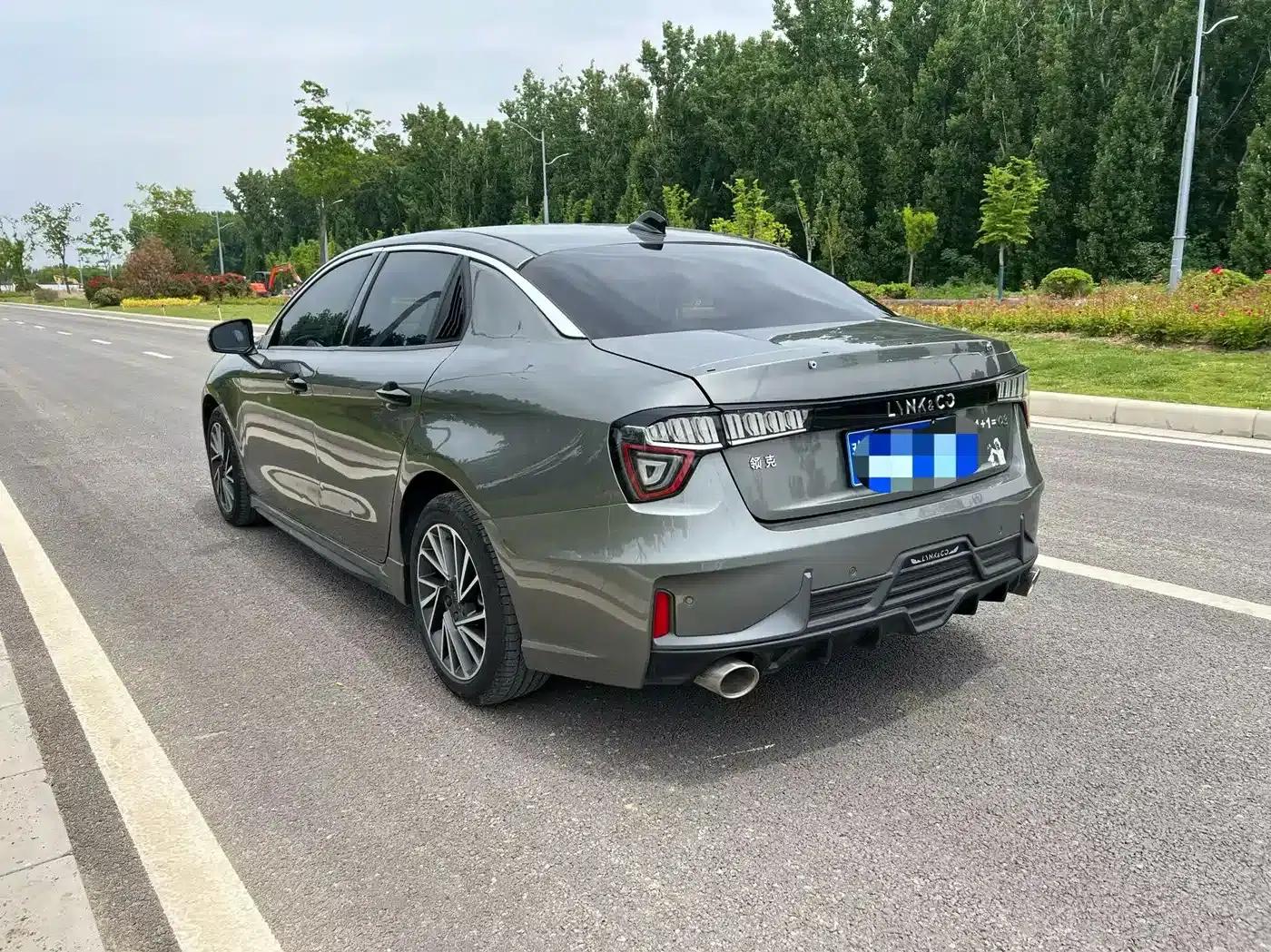 Lynk & Co 03 2022 1.5TD DCT Plus — миниатюра 7