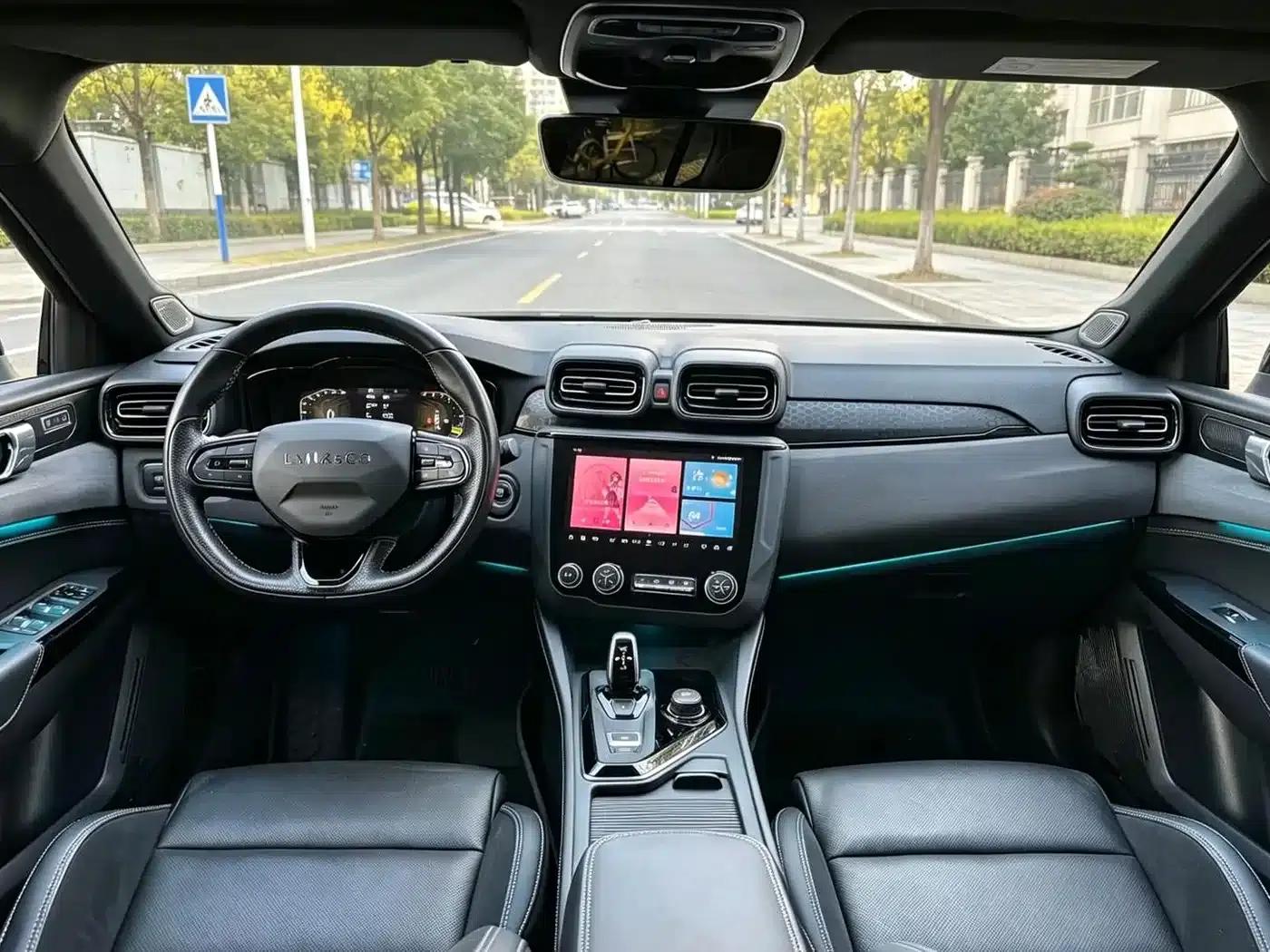 Lynk & Co 03 2021 1.5TD DCT Pro — миниатюра 9