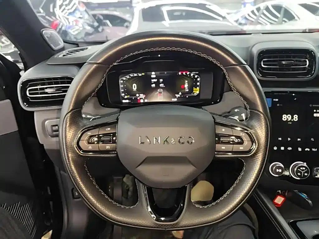 Lynk & Co 03 2022 2.0TD DCT Pro — миниатюра 11