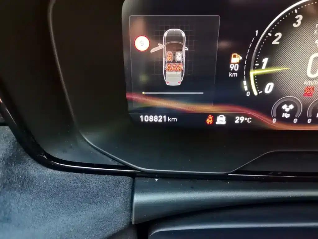 Lynk & Co 03 2019 03+ 2.0TD Automatic Performance Package Edition — миниатюра 19