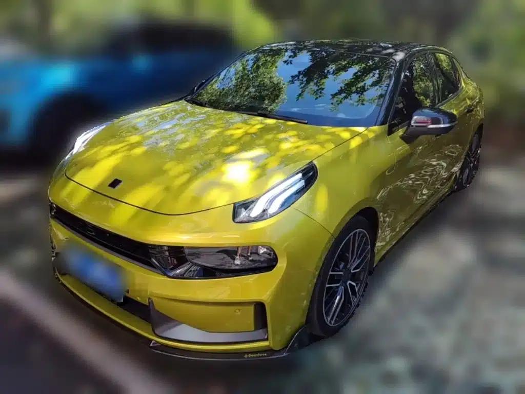 Lynk & Co 03 2019 03+ 2.0TD Automatic Performance Package Edition — миниатюра 3