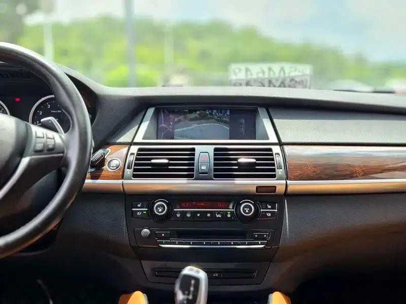 BMW X6 2012 xDrive35i — миниатюра 11