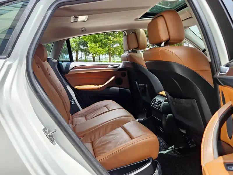 BMW X6 2012 xDrive35i — миниатюра 23
