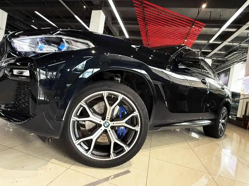 BMW X6 2021 xDrive40i Luxury M Sport Package — миниатюра 14