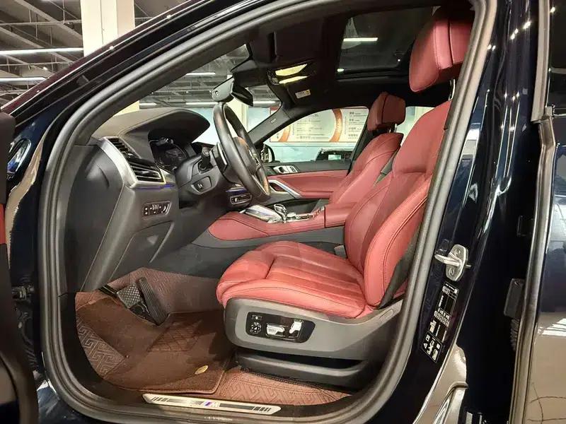 BMW X6 2021 xDrive40i Luxury M Sport Package — миниатюра 23