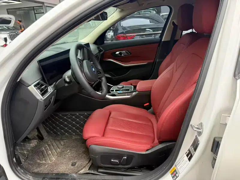 BMW i3 2023 eDrive35L — миниатюра 8